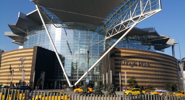 مول استينيا بارك