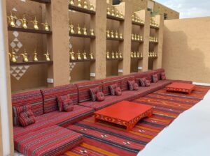 مراوح رذاذ ,مكيفات صحراوية ,مظلات