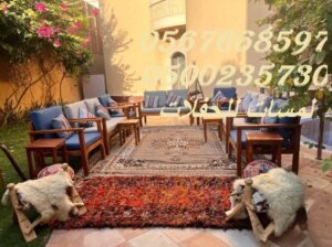 طاولات طعام مع كراسي,مكيفات دولاب ,كنب ملكية