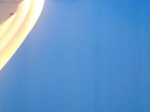 كنب ملكي كحلي و سكري,مظلات ,مكيفات دولاب