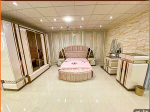 غرفه نوم “روتانا” بتصميم مميز وشيك في اكبر معرض