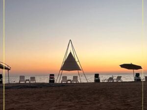 كراسي اجتماعات,طاولات مستطيلة ,جلساتvip,خيام شعبية