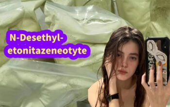 Hot 2732926-26-8 N-Desethyl-etonitazeneotyte