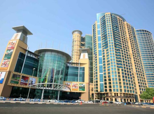 الوحدة مول -ابو ظبي-