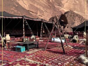 خدمات تنظيم الاحتفالات, ايجار خيام, تزين قاعات منا