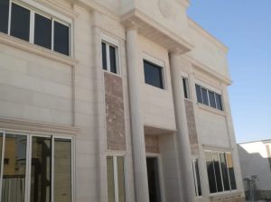 توريد وتركيب جميع انواع الحجر حجر اصفر حجر كريمي