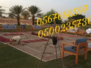 تأجير كنب جلد أبيض ، طاولات طعام مع كراسي